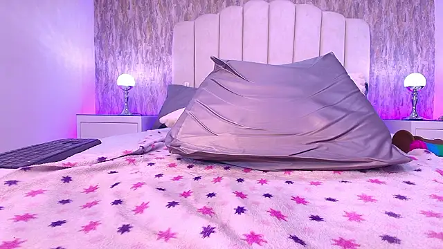 raven_lilith_ webcam