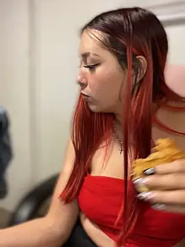 Karen18_boobs webcam