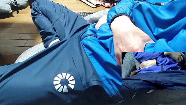 yasu2000 - Yasu2000's free webcam