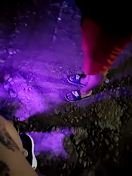 Adrenaline_crazy webcam