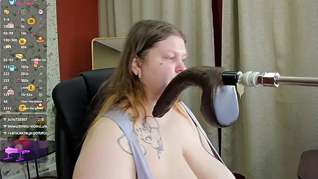 aurorademoni (F young) - suck with tongue out