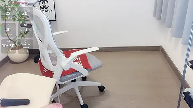 insist6 (F young) - 足交2分钟