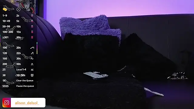 Alisson_Wynter webcam