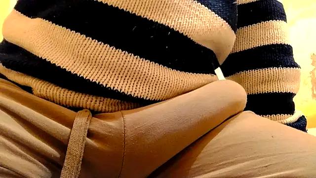 gae89tano (Ask my age) - Make My Cock Very Happy