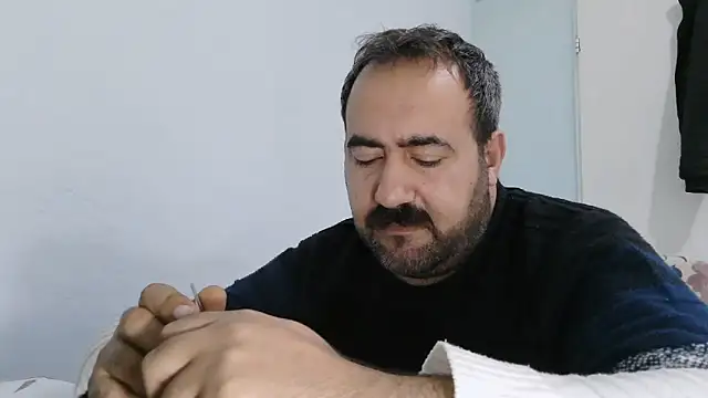 big_snakee (Ask my age) - Does anyone want sperm? :wanker: