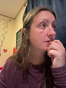 Webcam Model (TheFishWife) is live