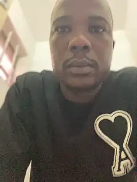 ndodemnyama@xh (Ask my age) - pay a rent