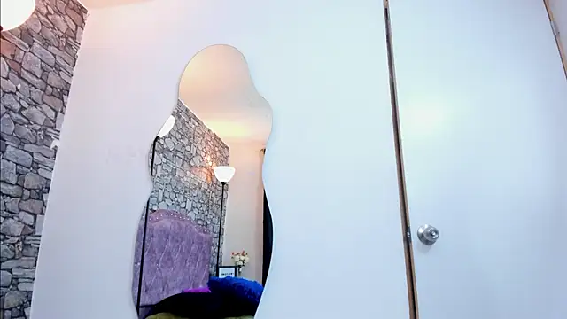 honey__lemon7 webcam