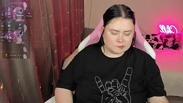 Akemi_BBW webcam
