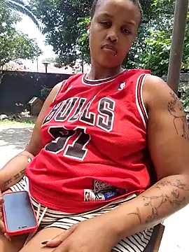 drippincaty - Drippincaty's free webcam - UK Sex Cams