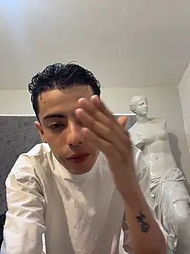 sebastian_reed (M young) - 💋 Show my cock