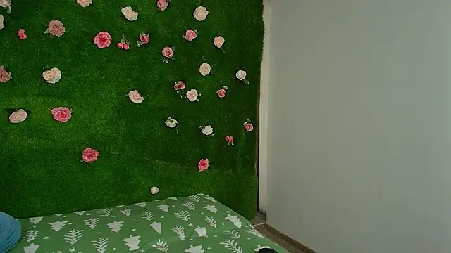 Huge_Titties_ webcam