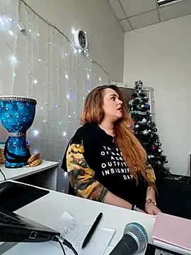 Juicy_PeachLux webcam