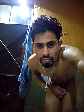 pene_latinoriico webcam