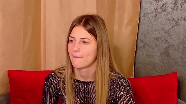 aishha_ (F teen) - Let's have funn, guyss