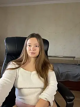 Webcam Model (CaramelleSugarr)  is live.Free join now!