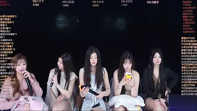 美女EYgirl222在线直播