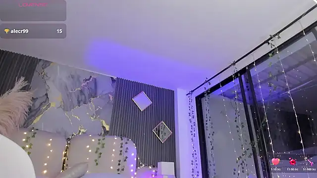 sarahcastro1_ (F teen) - ride dildo deeper x 3 min 💕👽