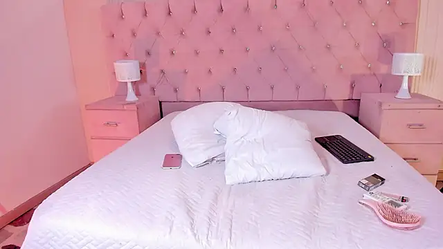 AdharaSweet1_ webcam