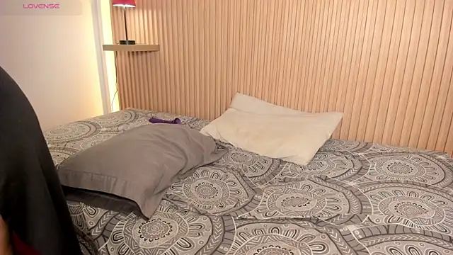 sara_bernant (F young) - Pull my panties to the side and show my