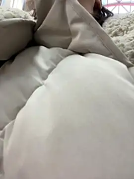 rinacat (F young) - Dildo  in pussy