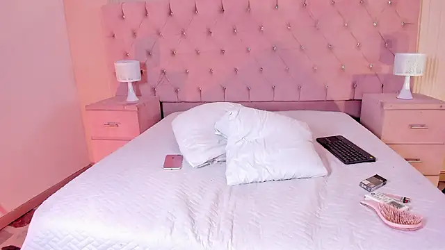 AdharaSweet1_ webcam