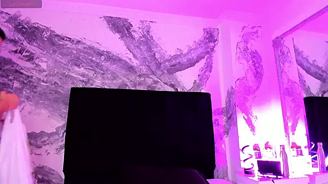 lilithdraven_ (F young) - suck nipple+ saliva 🥵🔥