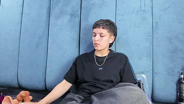 Megan_Thompson_ webcam