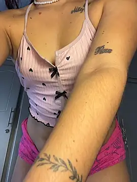 verus01 - Verus01's free webcam - UK Sex Cams