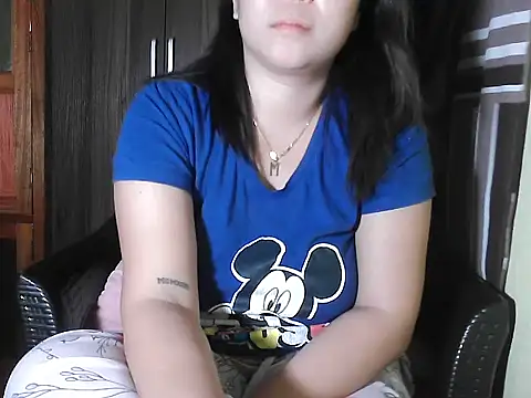 evaness15 (F young) - naked with playing pussy