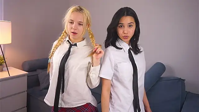 buffyardaly (F teen) - slap someome hihi