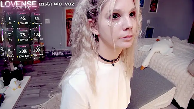 Careful_i_bite webcam