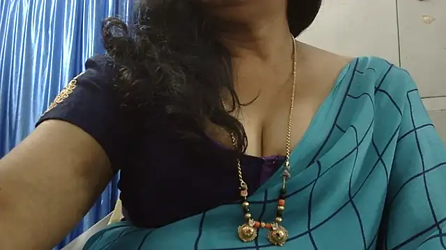 vijji-telugu - Vijji-telugu's free webcam - UK Sex Cams