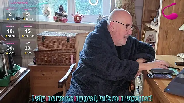 Adamdaddybear webcam