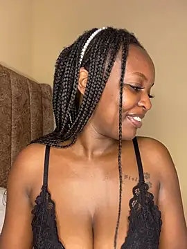 Webcam Model (Cherrygleam)  is live.Free join now!