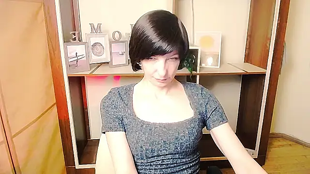 _AngeliaFlow_ webcam