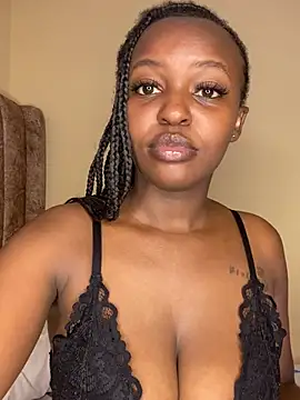 Webcam Model (Cherrygleam)  is live.Free join now!