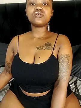 ThickPearlx23 webcam