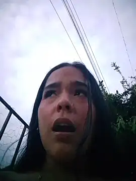 sweetfortuner (F teen) - Show tits+show milk