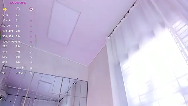 missdiamond_ (F young) - Squirt time of the day :))