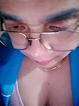 small-house123 webcam