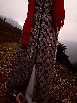 hoahong2 (F milf) - Exposed