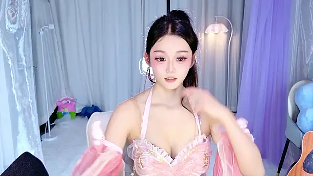 Dancer_Lucky-Nini webcam