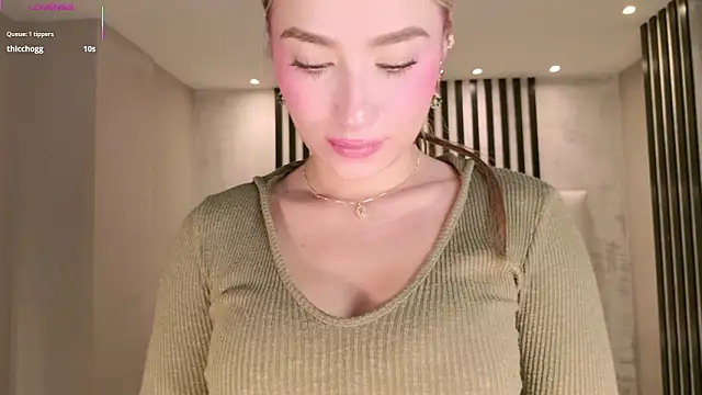 amaiahaywood - AmaiaHaywood's free webcam - UK Sex Cams