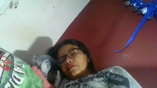 dianaochoa_ (F milf) - flash ass in doggy style 🍑🔥