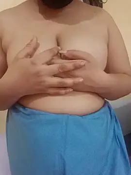 your_Fantasy24 webcam