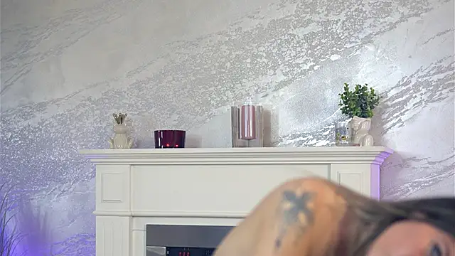 cassiemiles (F young) - 5 min of lush control😈