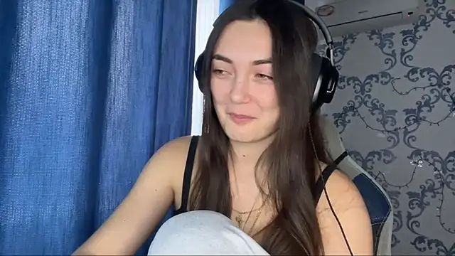 twotybright (F young) - beltbra???