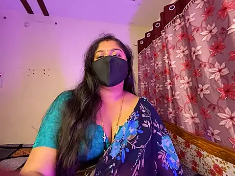 louleyranii (F young) - Pussy ice massage