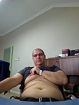 Andrew1900529 webcam